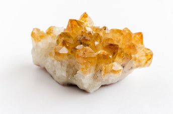 Citrine Crystal Meaning: Healing Properties & Everyday Uses
